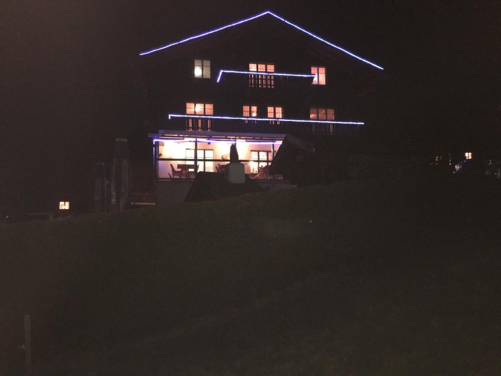 Hotel Haus Muehlebach Ernen Esterno foto