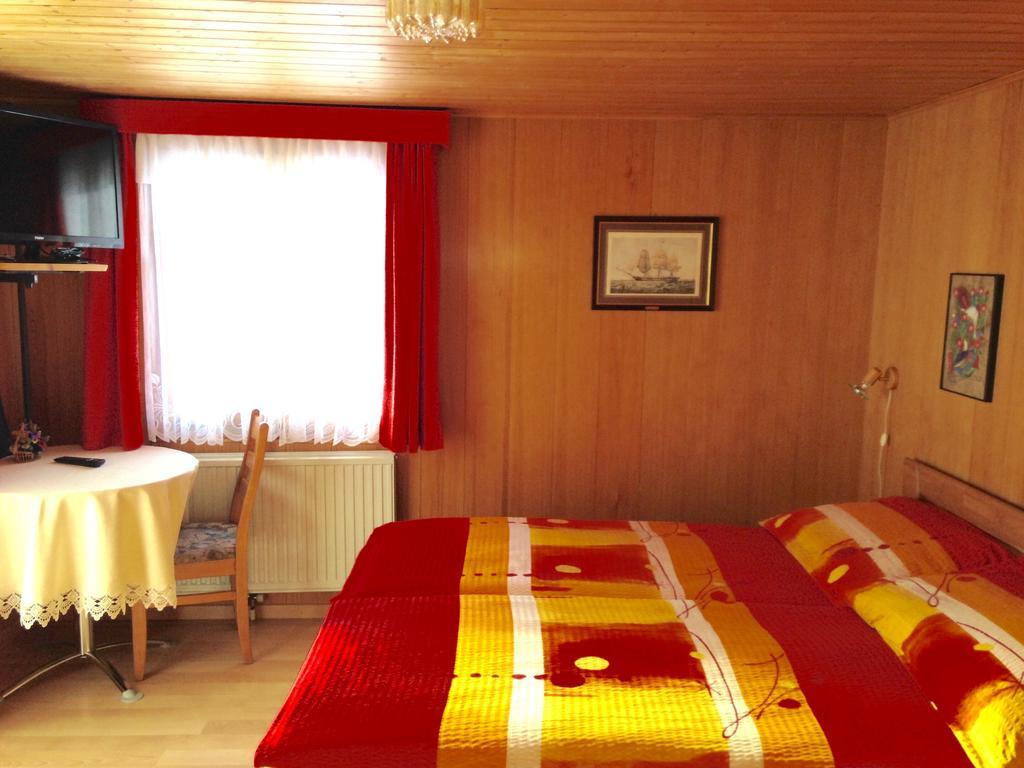 Hotel Haus Muehlebach Ernen Esterno foto