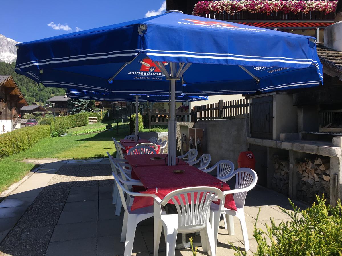 Hotel Haus Muehlebach Ernen Esterno foto